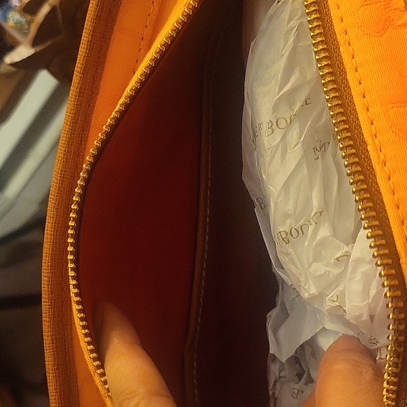 Dooney & bourke yellow or mustard color - Picture 11 of 15